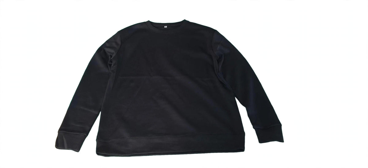 Black crewneck sweatshirt